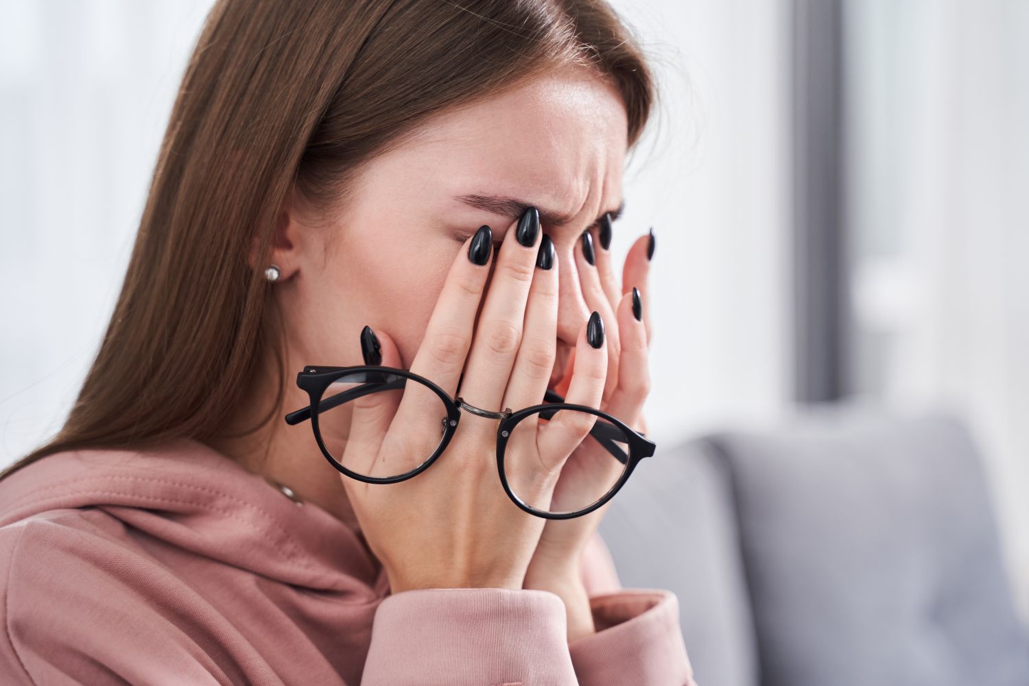 Jęczmień u chorych na łojotokowe zapalenie skóry – dlaczego pojawia się częściej u tej grupy osób?